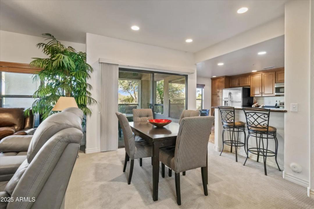 Real Estate Picture 8