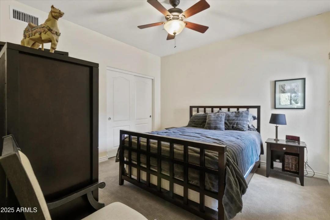 Real Estate Picture 17