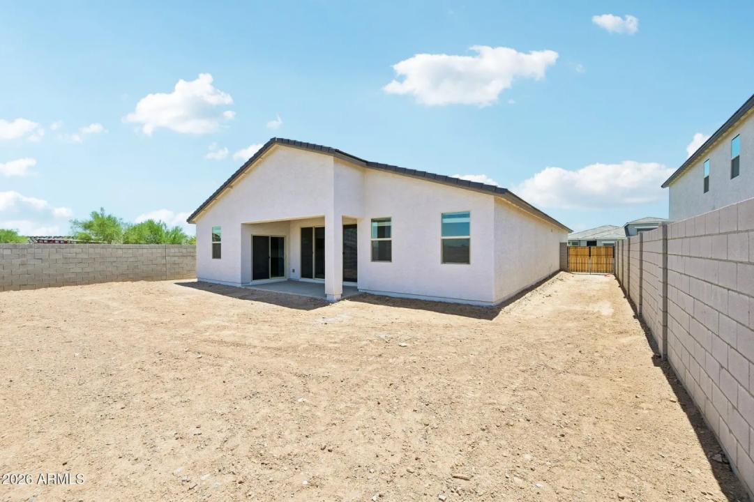 Real Estate Picture 42