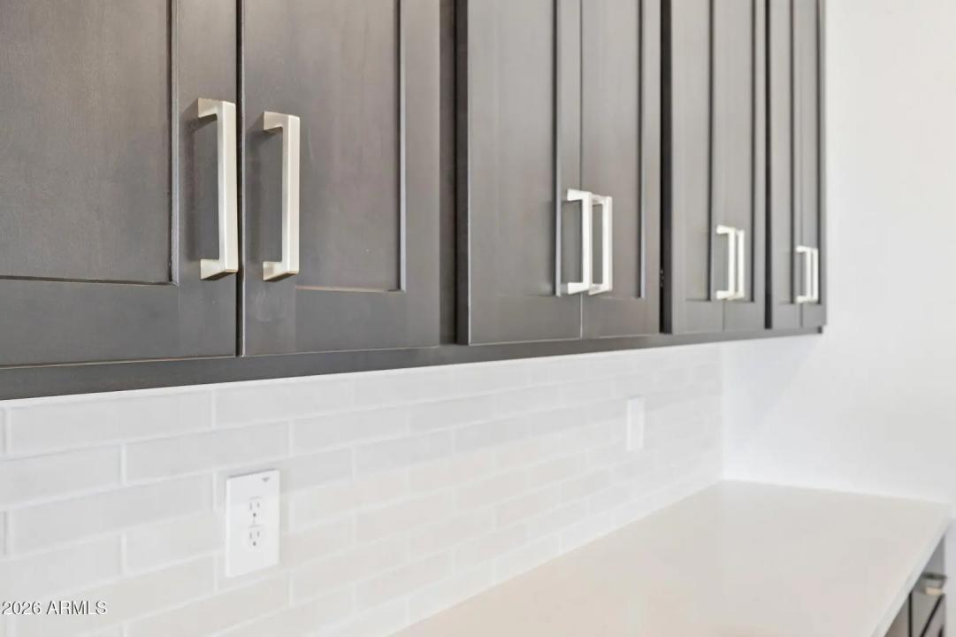 Real Estate Picture 20