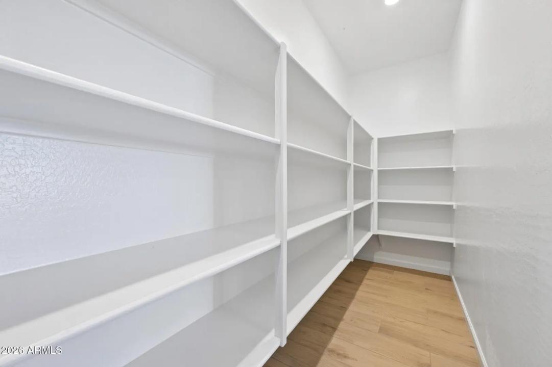 Real Estate Picture 21
