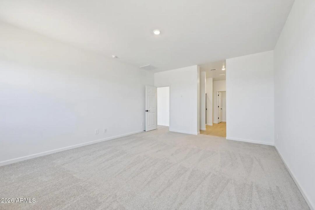Real Estate Picture 31
