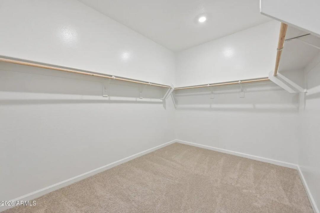 Real Estate Picture 34