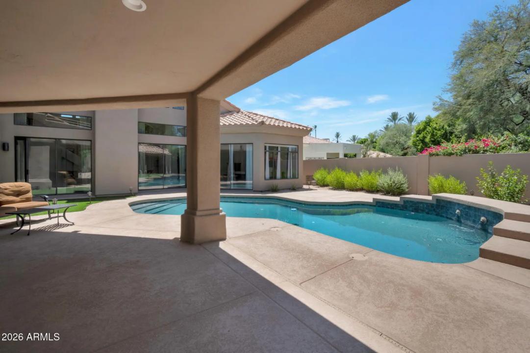 Real Estate Picture 44