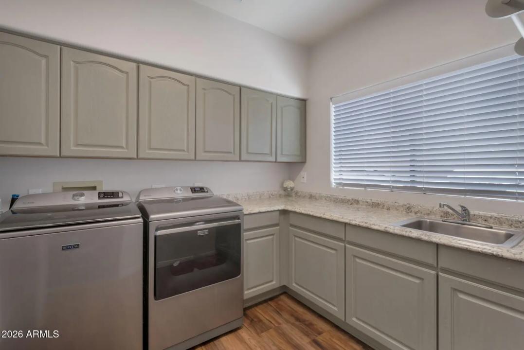Real Estate Picture 20