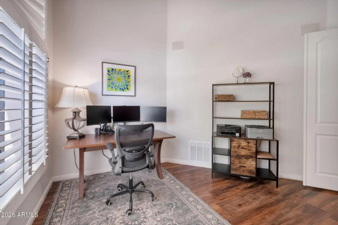 Real Estate Picture 28