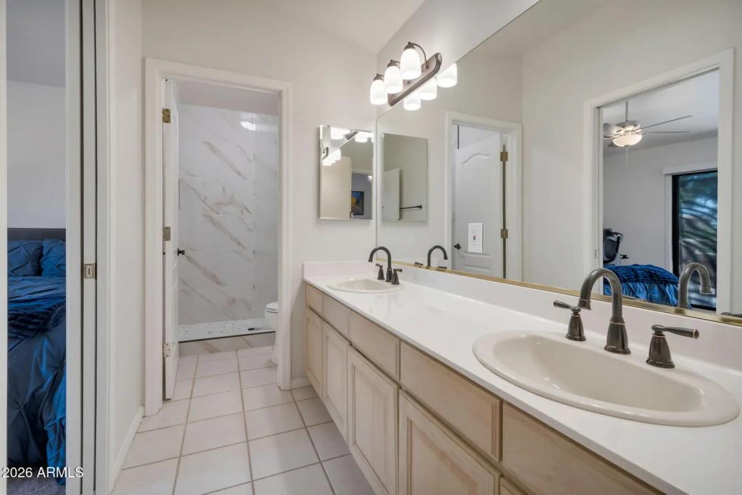 Real Estate Picture 39