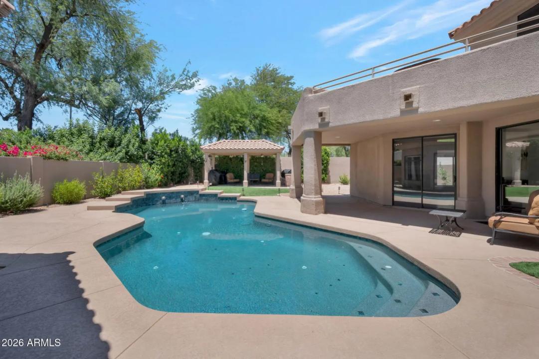 Real Estate Picture 43