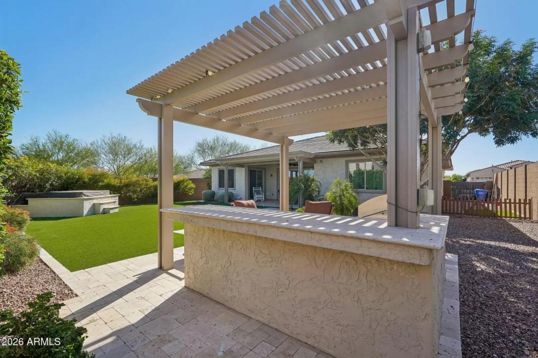 Real Estate Picture 21