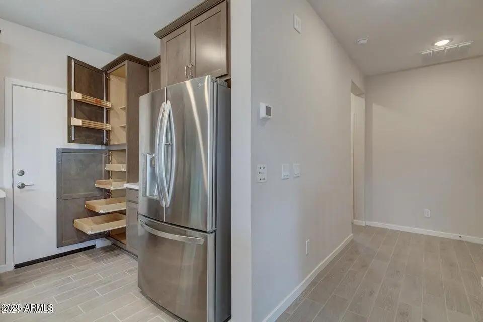 Real Estate Picture 10