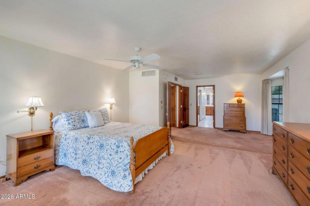 Real Estate Picture 20