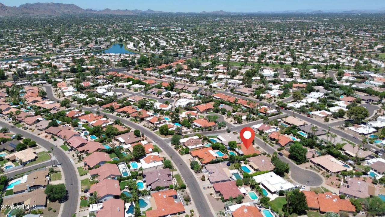 Real Estate Picture 37