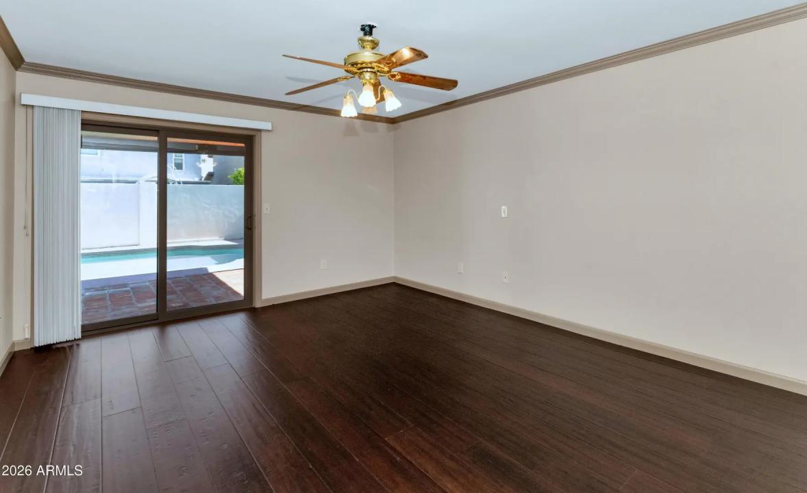 Real Estate Picture 17