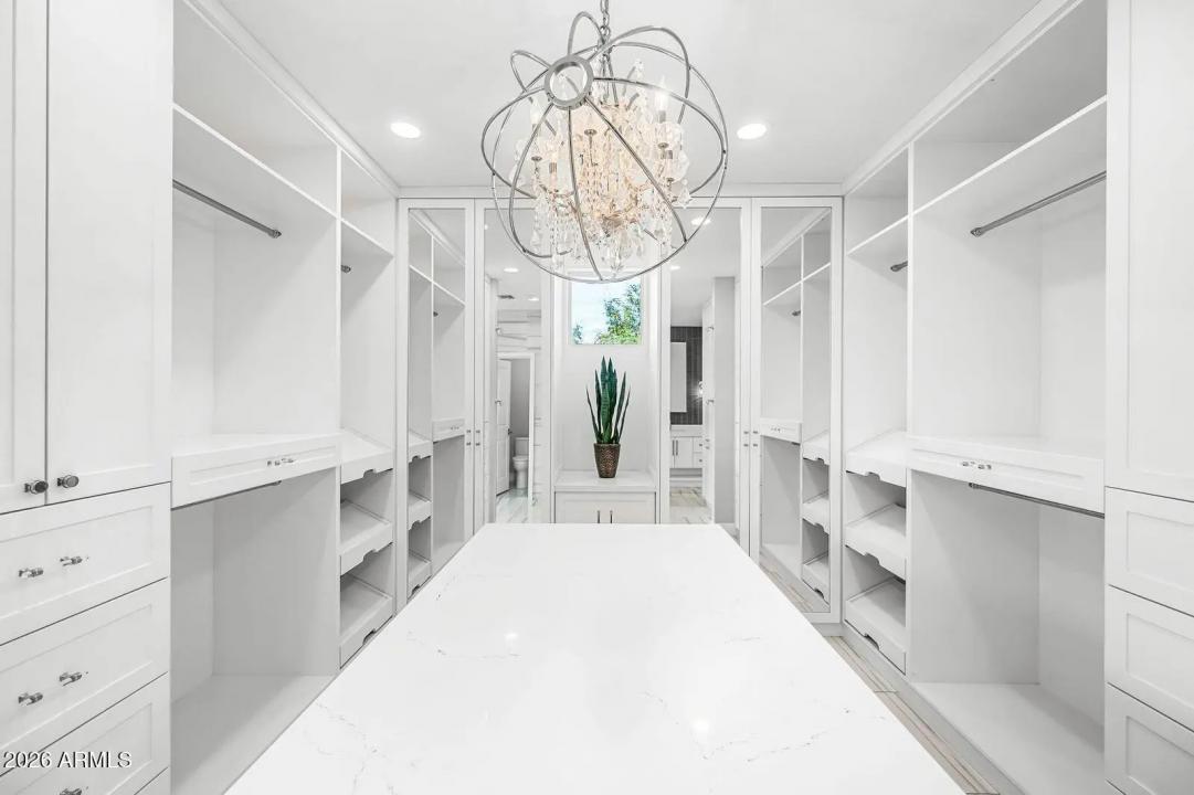 Real Estate Picture 20