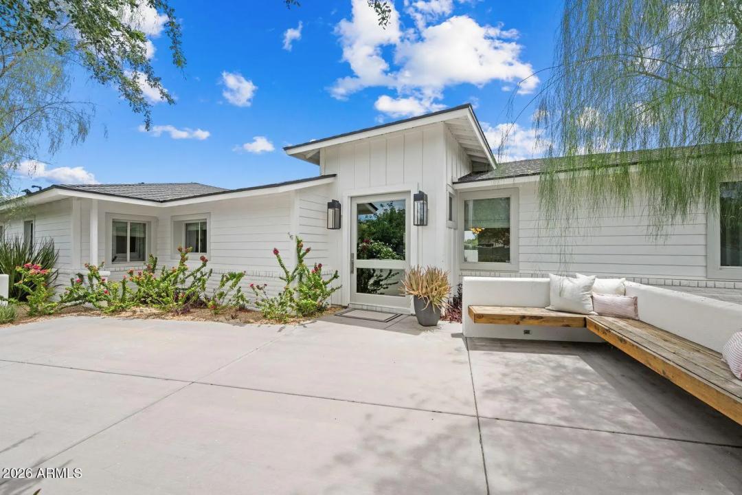 Real Estate Picture 29