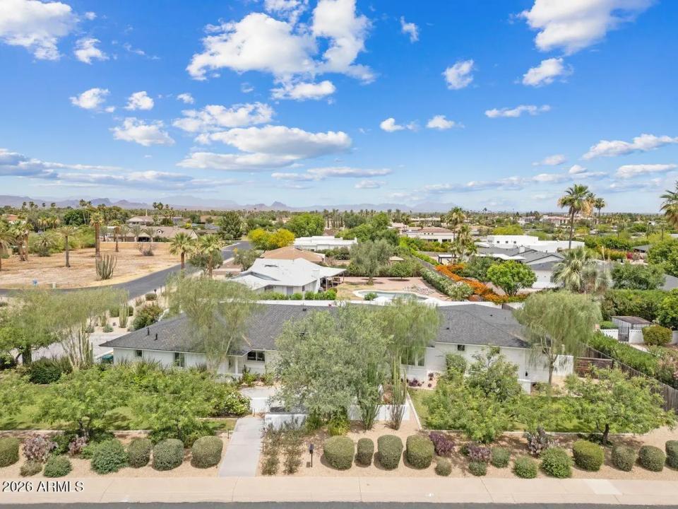 Real Estate Picture 27