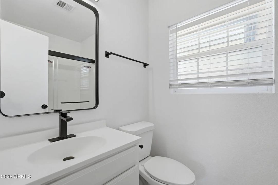 Real Estate Picture 19