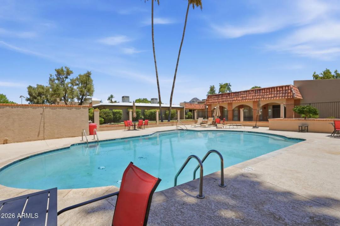 Real Estate Picture 27