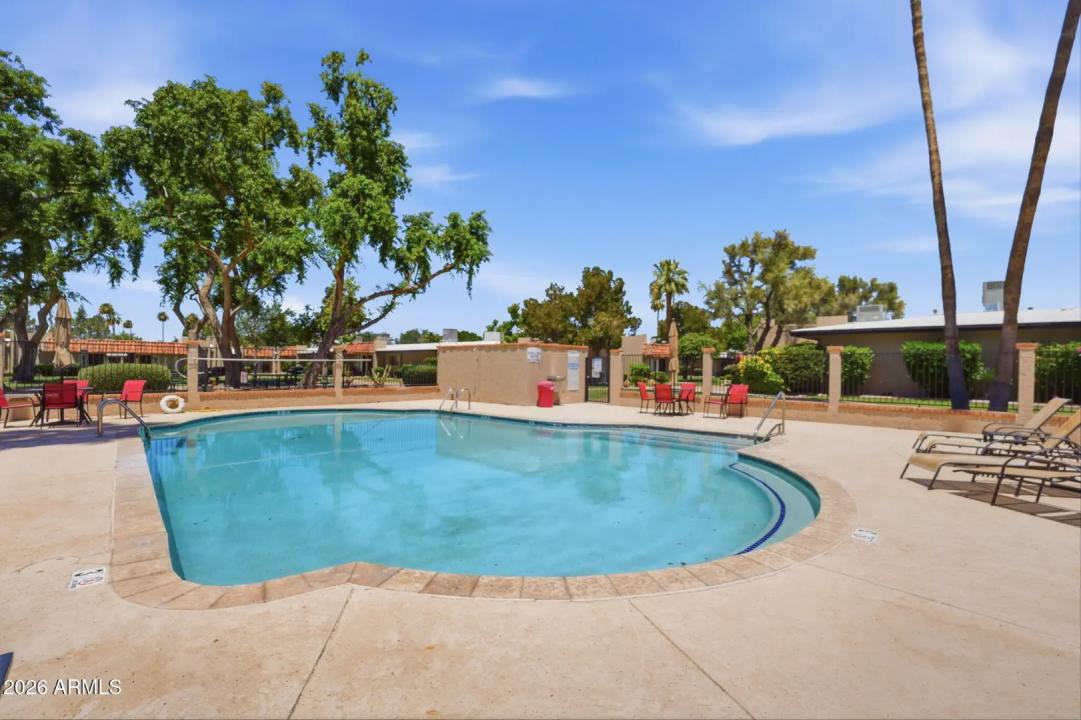 Real Estate Picture 28