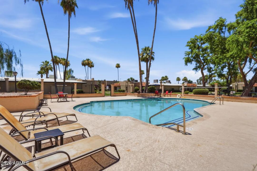 Real Estate Picture 29