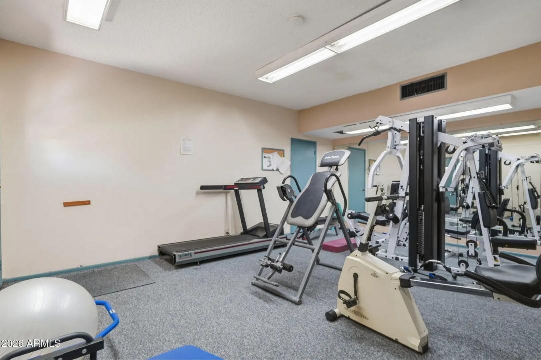 Real Estate Picture 42