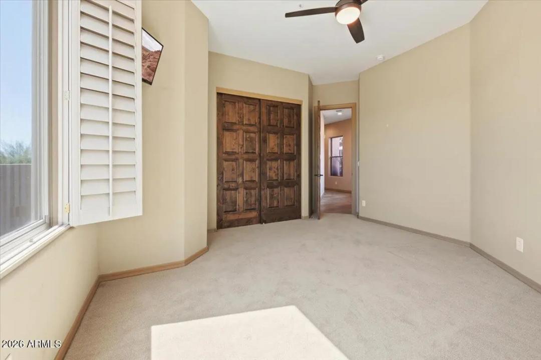 Real Estate Picture 21