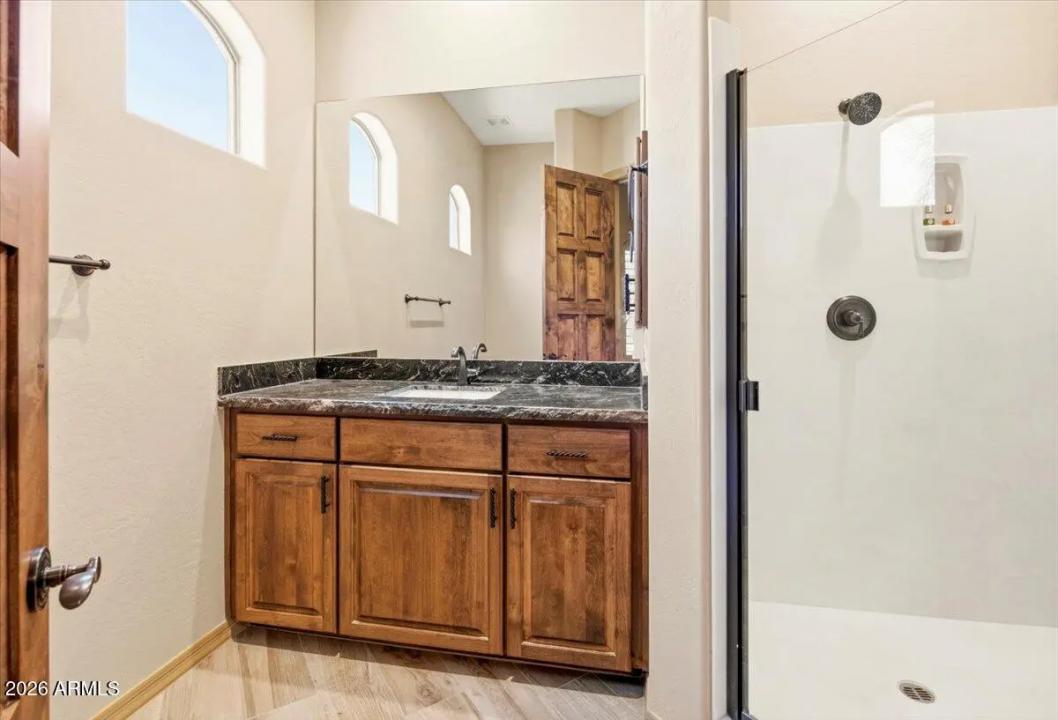 Real Estate Picture 25