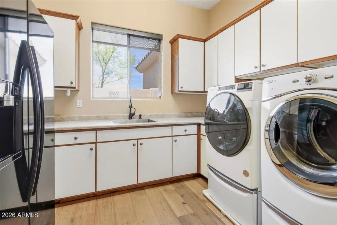 Real Estate Picture 50