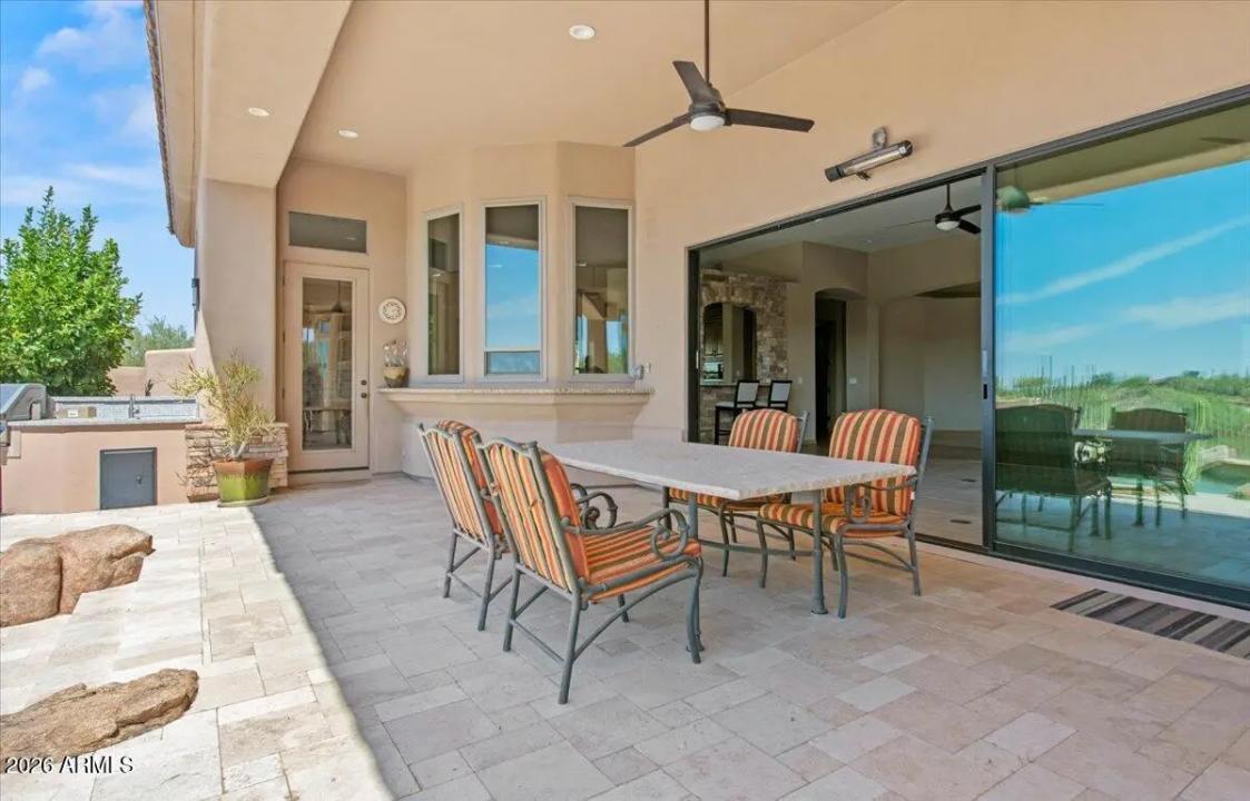 Real Estate Picture 30