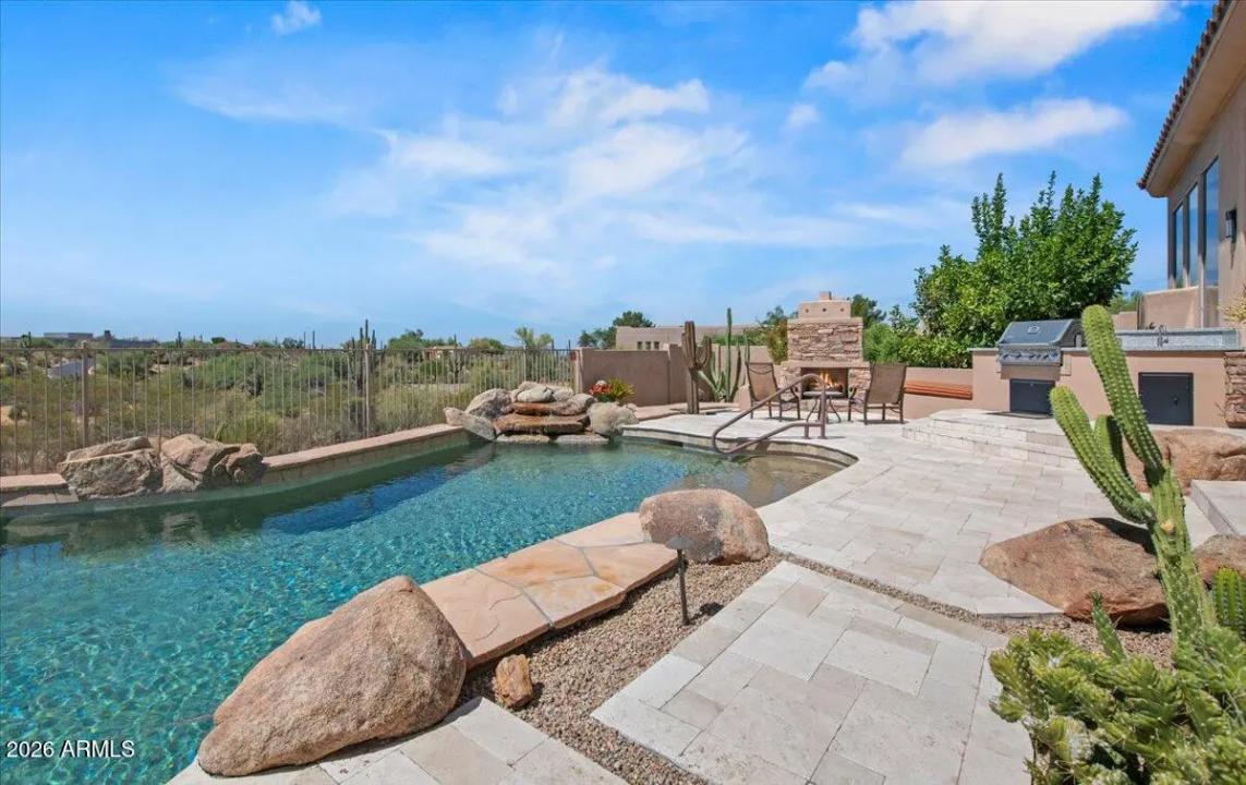 Real Estate Picture 34