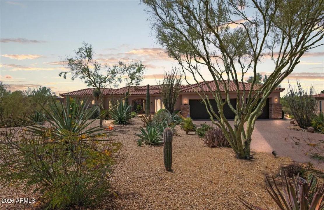 Real Estate Picture 3