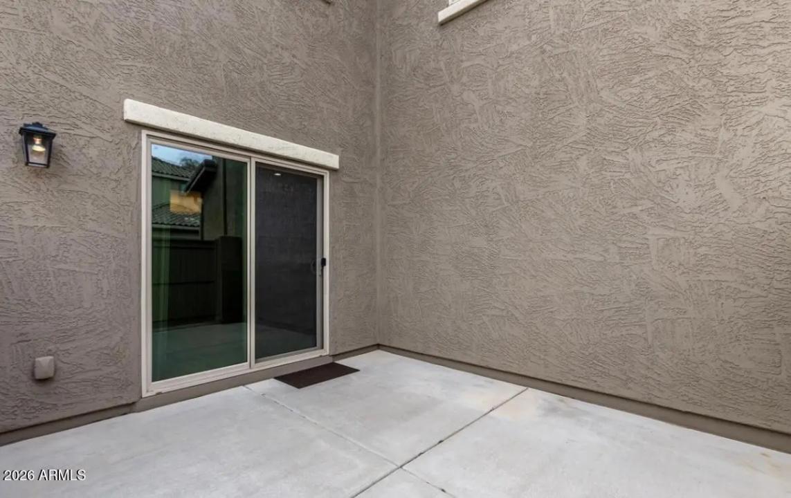 Real Estate Picture 12