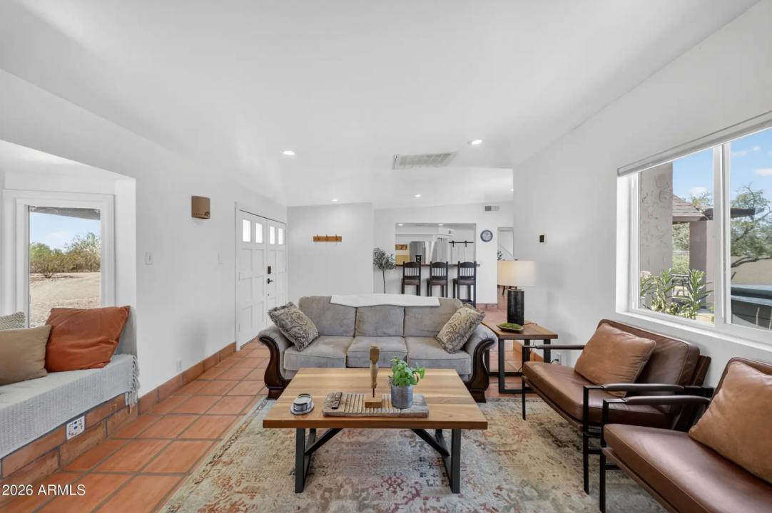 Real Estate Picture 2