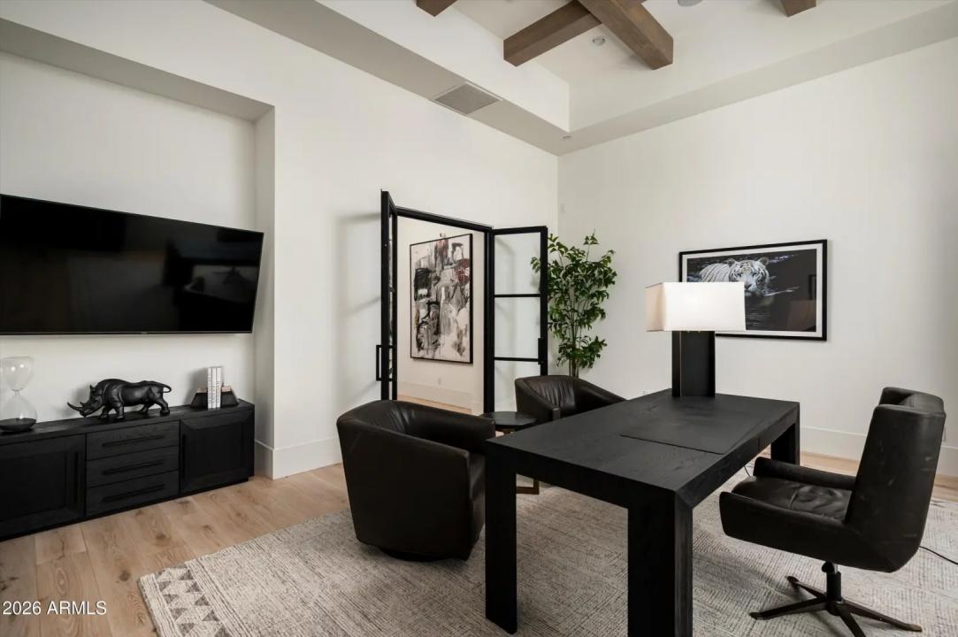 Real Estate Picture 29