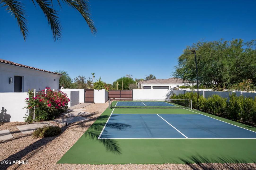 Real Estate Picture 60