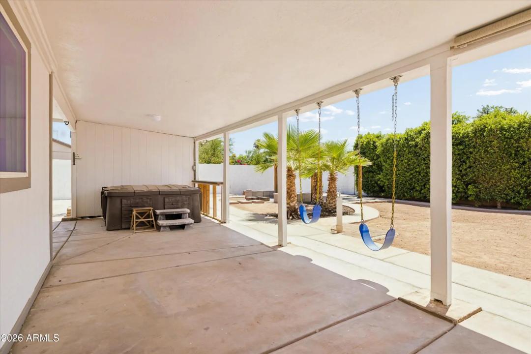 Real Estate Picture 28