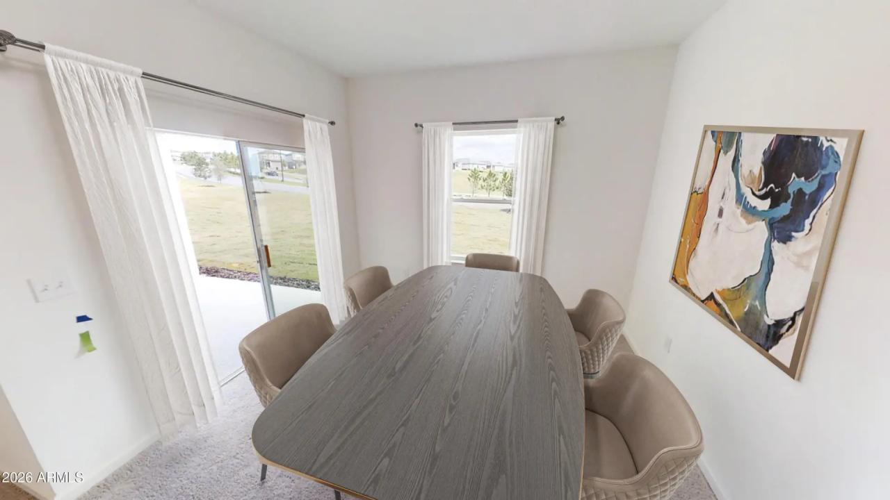 Real Estate Picture 14
