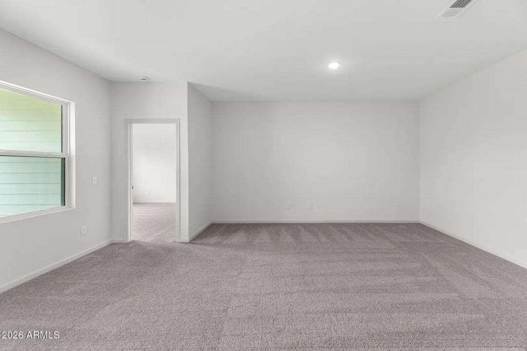 Real Estate Picture 21