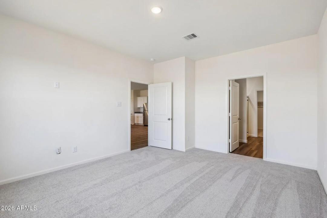 Real Estate Picture 41