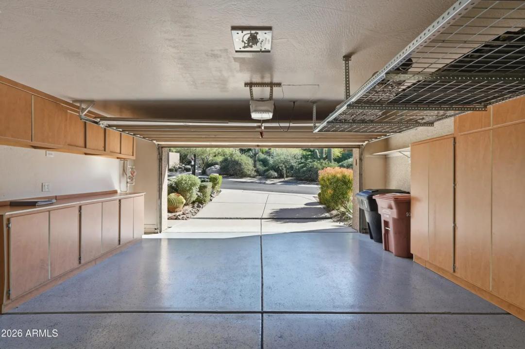 Real Estate Picture 12