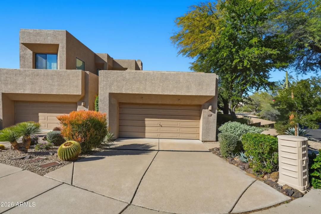 Real Estate Picture 13