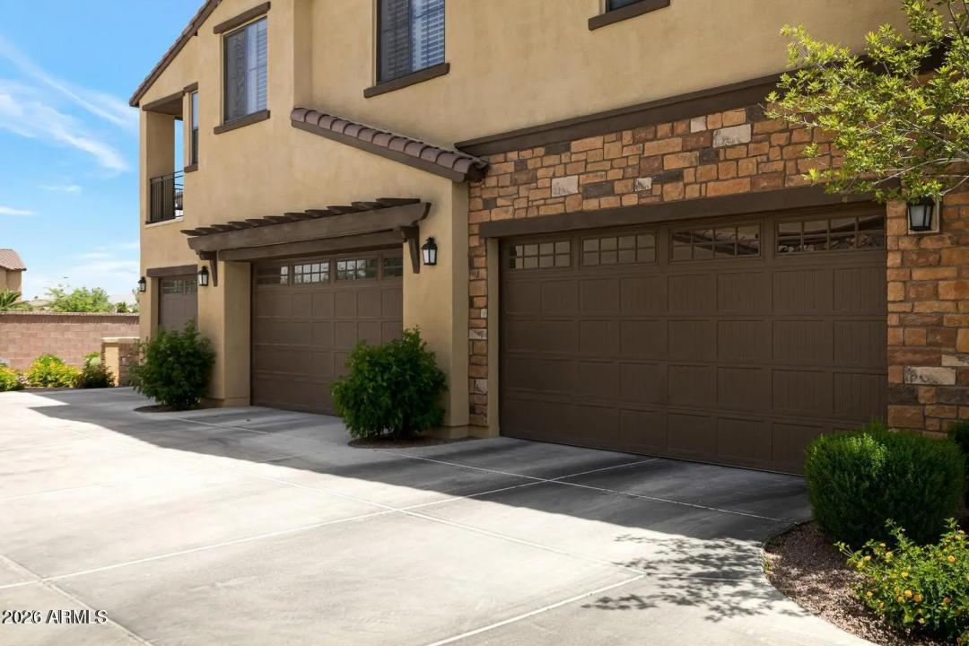 Real Estate Picture 27