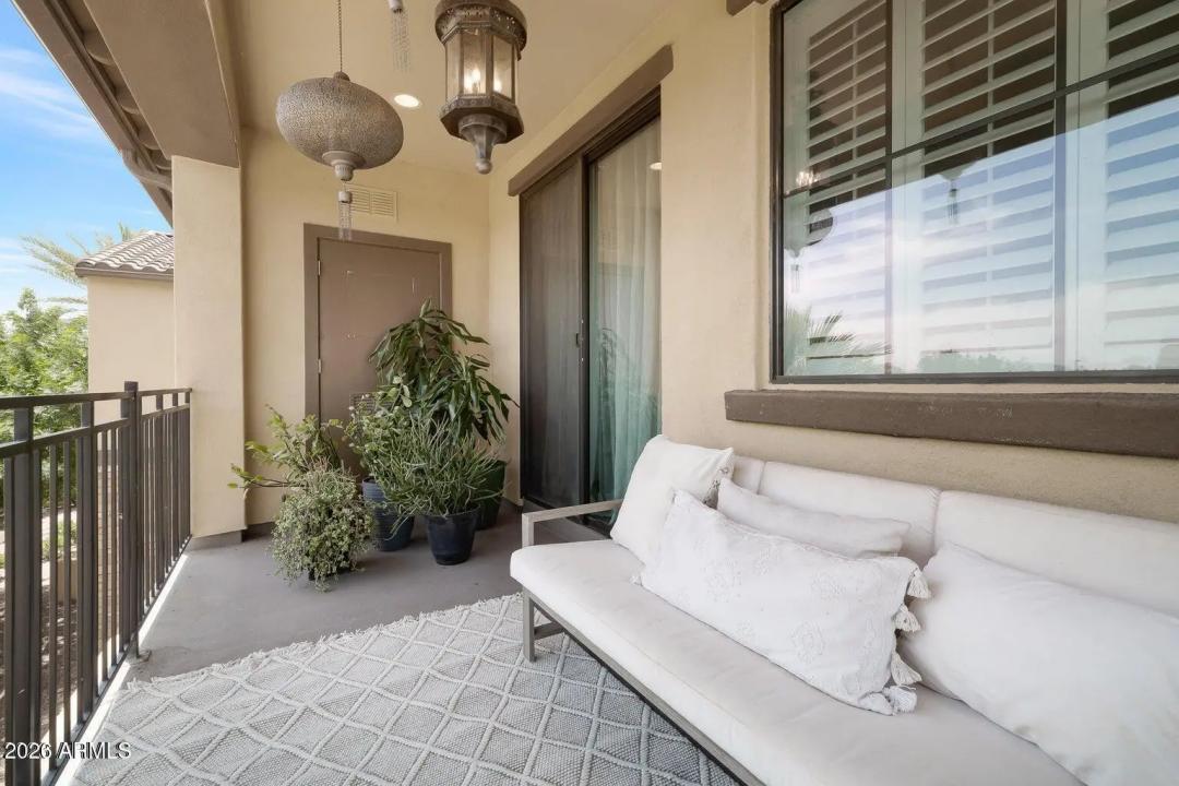 Real Estate Picture 25