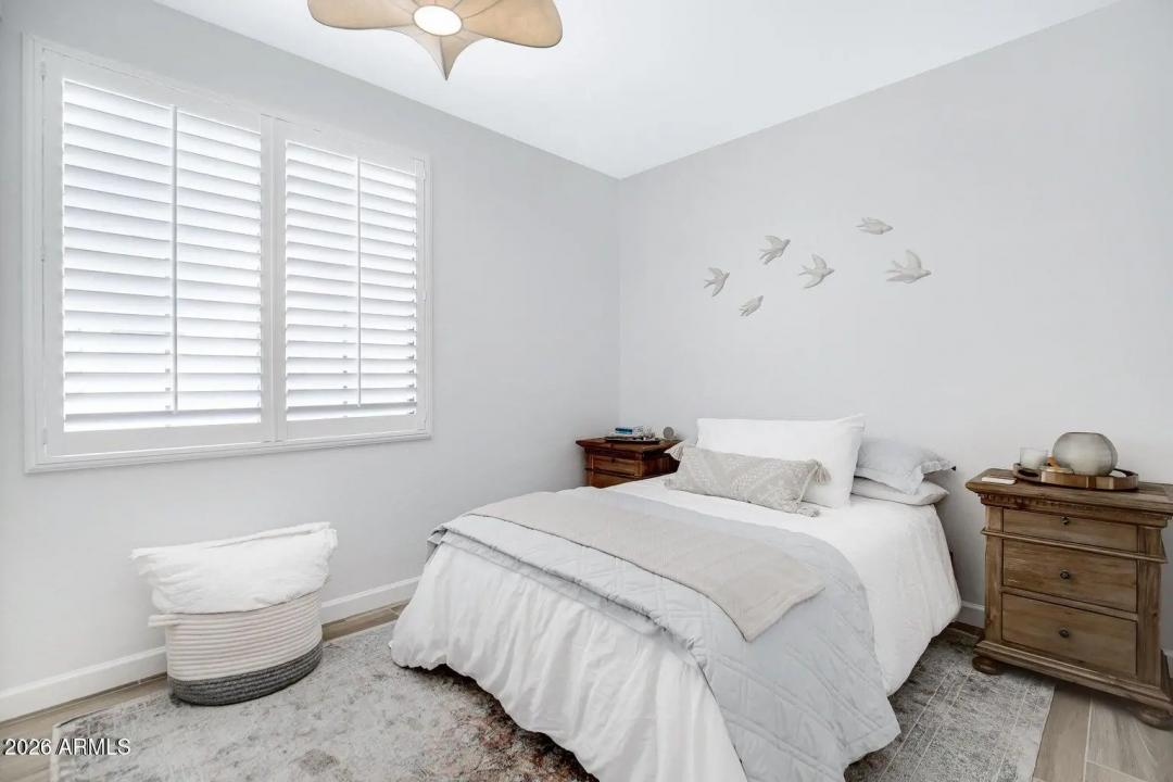 Real Estate Picture 20