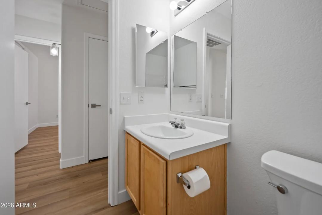 Real Estate Picture 18