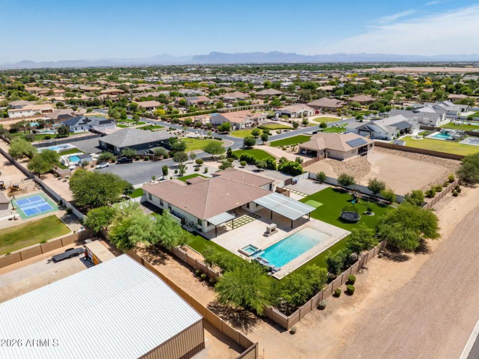 Real Estate Picture 45
