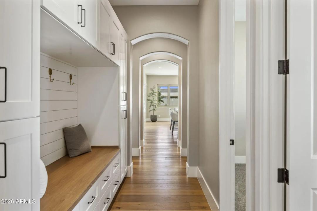 Real Estate Picture 26