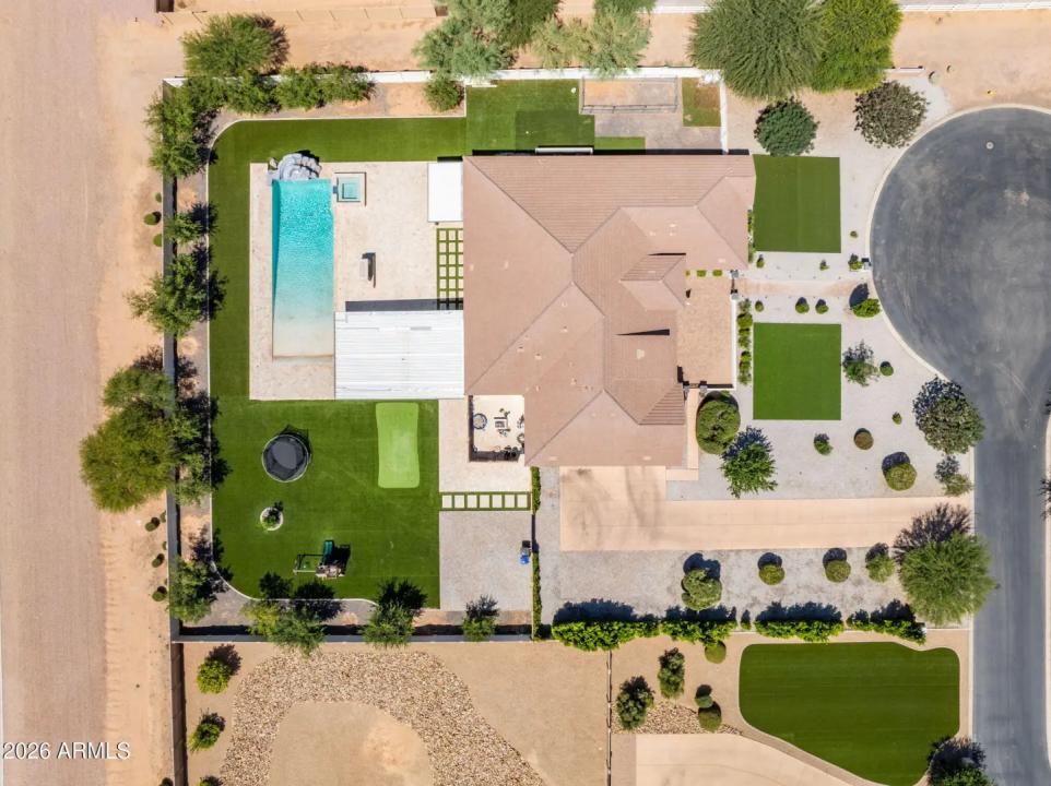 Real Estate Picture 47