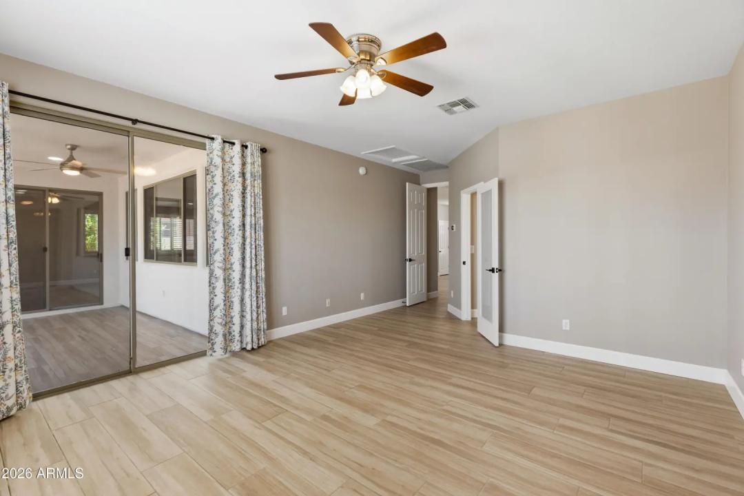 Real Estate Picture 20