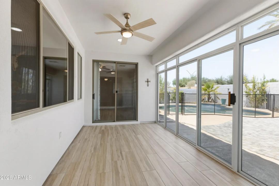 Real Estate Picture 30